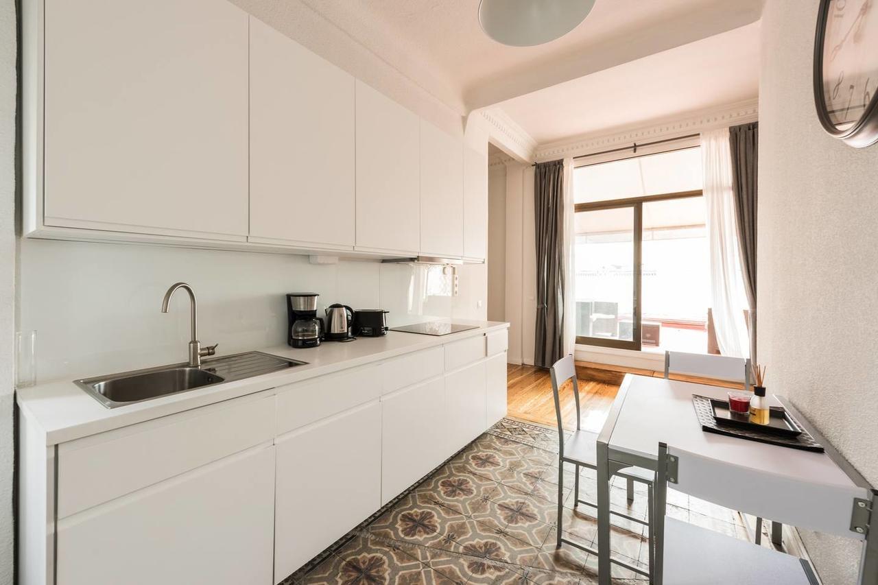 Ferienwohnung M&F Attic With Great Views Madrid Exterior foto