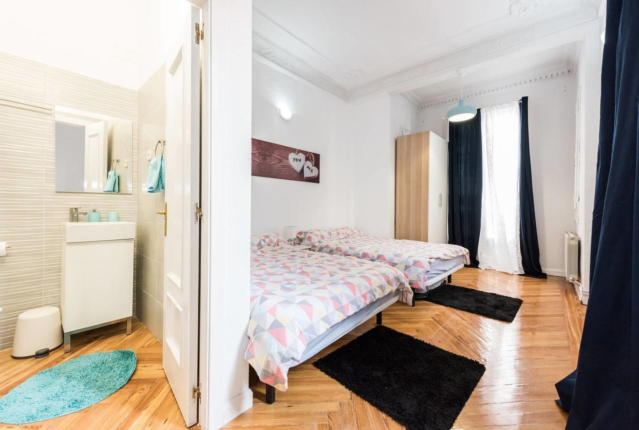 Ferienwohnung M&F Attic With Great Views Madrid Exterior foto